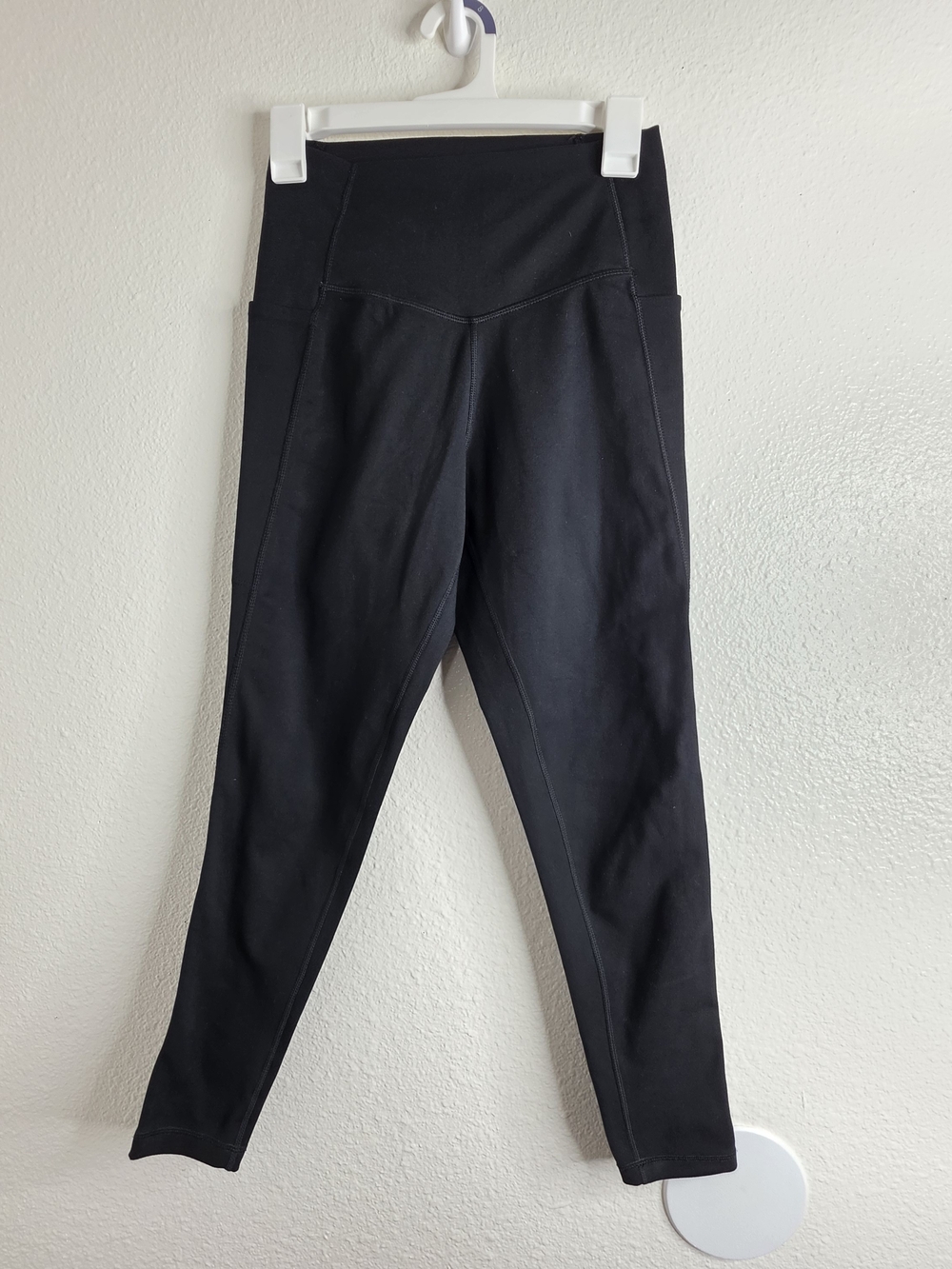 Danskin Women’s Black High Rise Leggings Side Pockets Size M